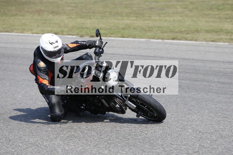 Archiv-2025/49 26.08.2025 Cornu Master School ADR/blau-bleu/61